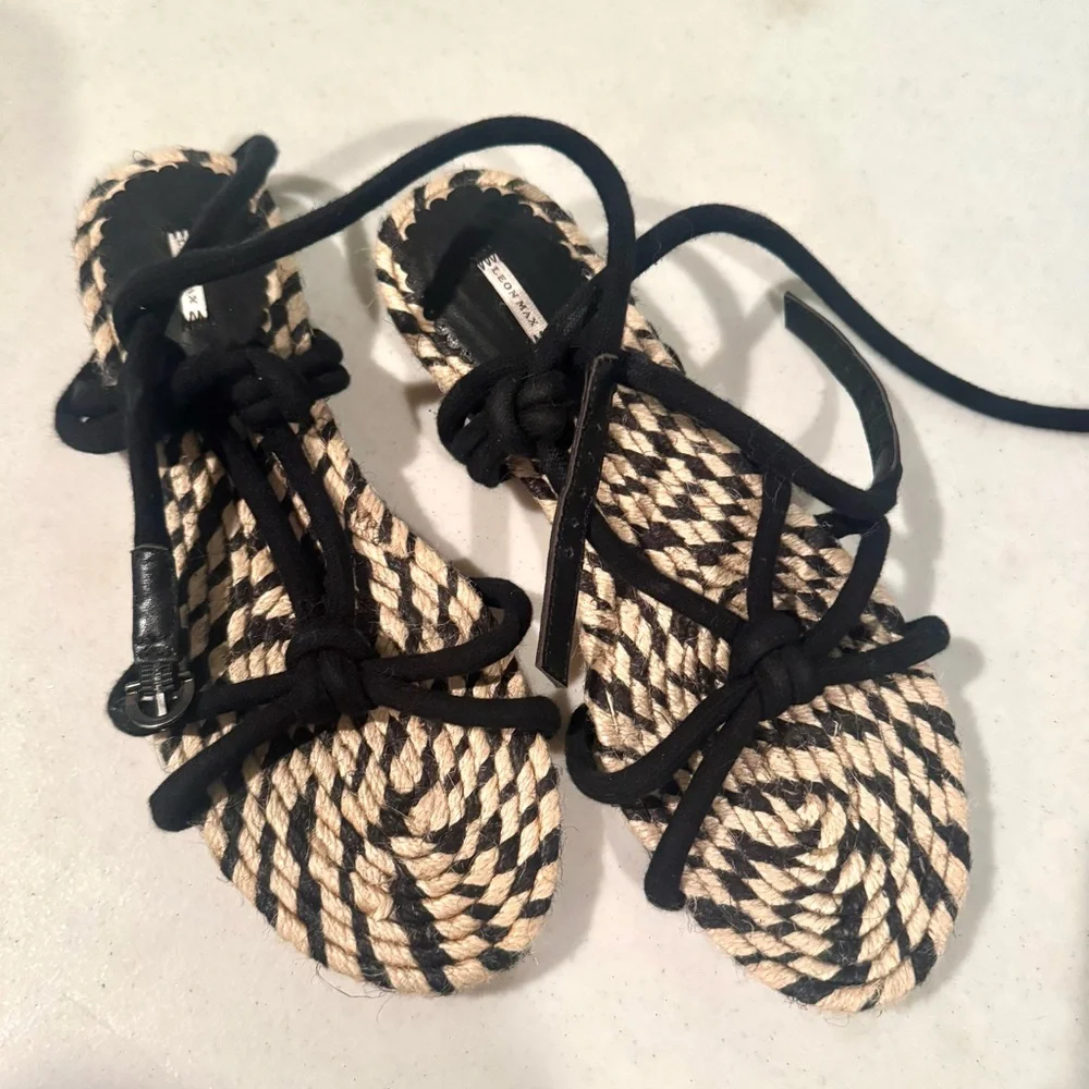 Leon Max Strappy Rope Knot Open Toe Flat Sandals Cream Black Size 7.5 - Picture 2 of 5
